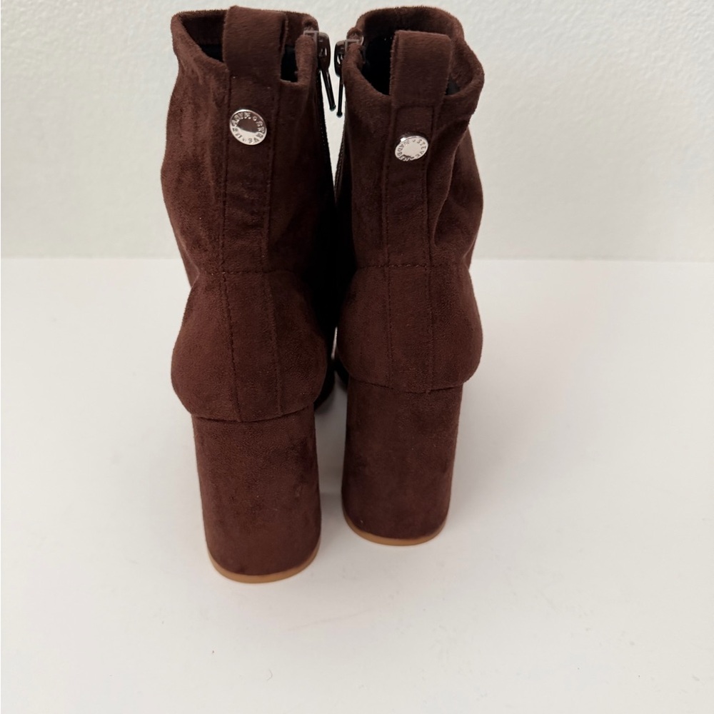Steve Madden Falona Brown Stretch Moleskin Heeled Ankle Booties sz 7 Pointed Toe - Picture 3 of 7